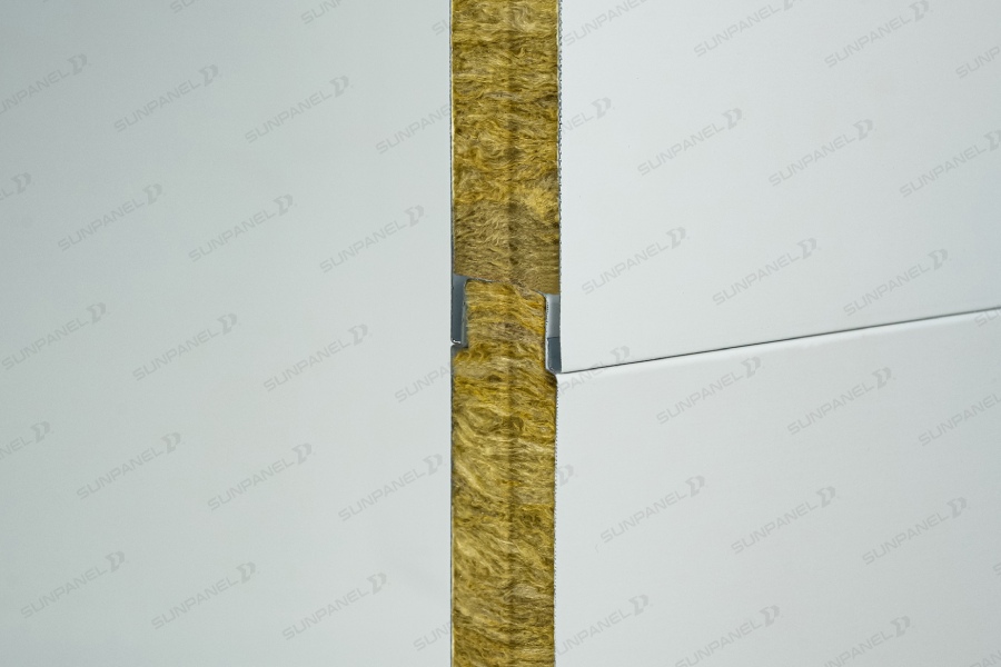 sun-panel-vach-trong-va-tam-tran-rockwool-joint-2